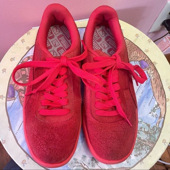 PUMA Hibiscus California TOL Emboss Low Top Sneakers - Picture 1 of 13